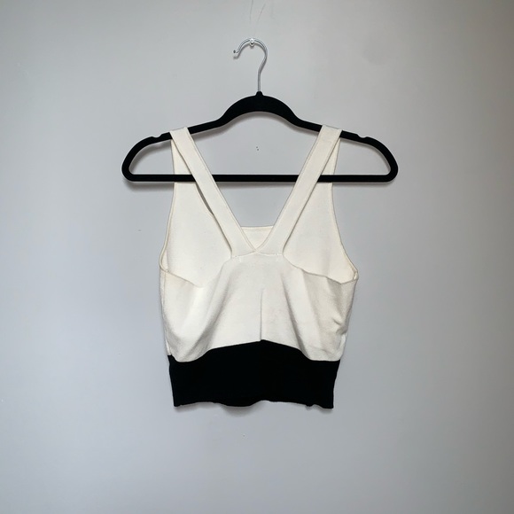 NWOT Color Block Designer Crop Top ⚡️ - Picture 2 of 5